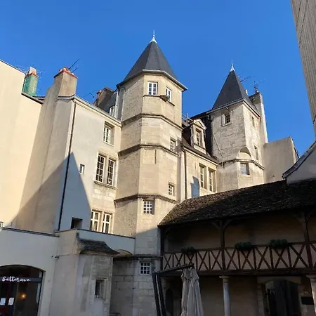Apartment Le Donjon Centre Historique Dijon